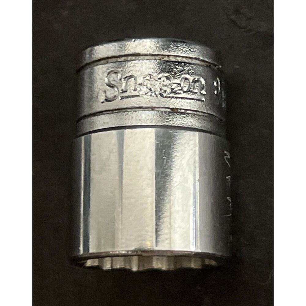 Snap-on F181 3/8" Drive 9/16" SAE 12-Point Shallow Chrome Steel Socket USA